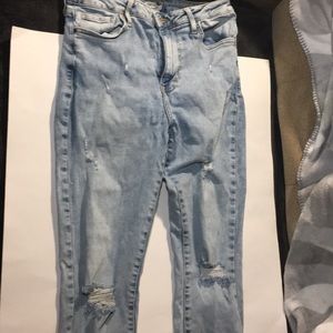High waisted Forever 21 jeans/size 28